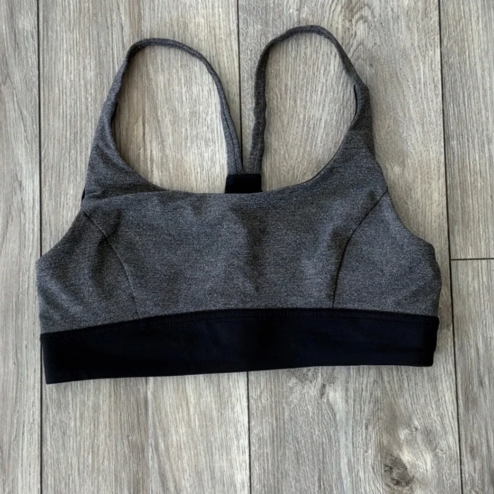 Lululemon Free To Be Bra Heathered Gray Black Strappy‎ Mesh Yoga Sports Bra